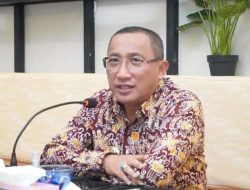 Walikota Berhentikan 143 PTT, Ada Guru dan Dokter