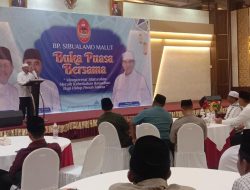 Saifuddin Djuba Dampingi Gubernur Malut Santuni Anak Yatim