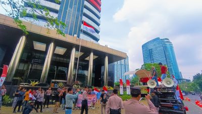 KPK Didesak Usut Dugaan Korupsi Anggaran Ruas Jalan Tolabit-Toliwang Kao