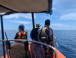 Tiga korban Longboat Terbalik Belum Ditemukan