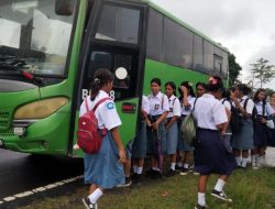NHM Hadirkan Bis Sekolah bagi Pelajar Lingkar Tambang