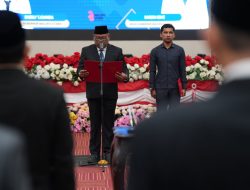 Gubernur Lantik Pejabat Eselon II, III serta 27 Kepala Sekolah