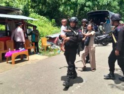 Polisi Pulangkan Pengungsi Pasca Bentrokan Dua Desa di Halteng