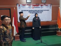 Putri Nurdiana Resmi Dilantik jadi Anggota Bawaslu Kota Ternate