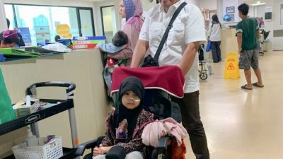 NHM Peduli Dampingi Pasien Salsabila Sejak Usia Lima Bulan Jalani Pengobatan Kelainan Tulang Belakang